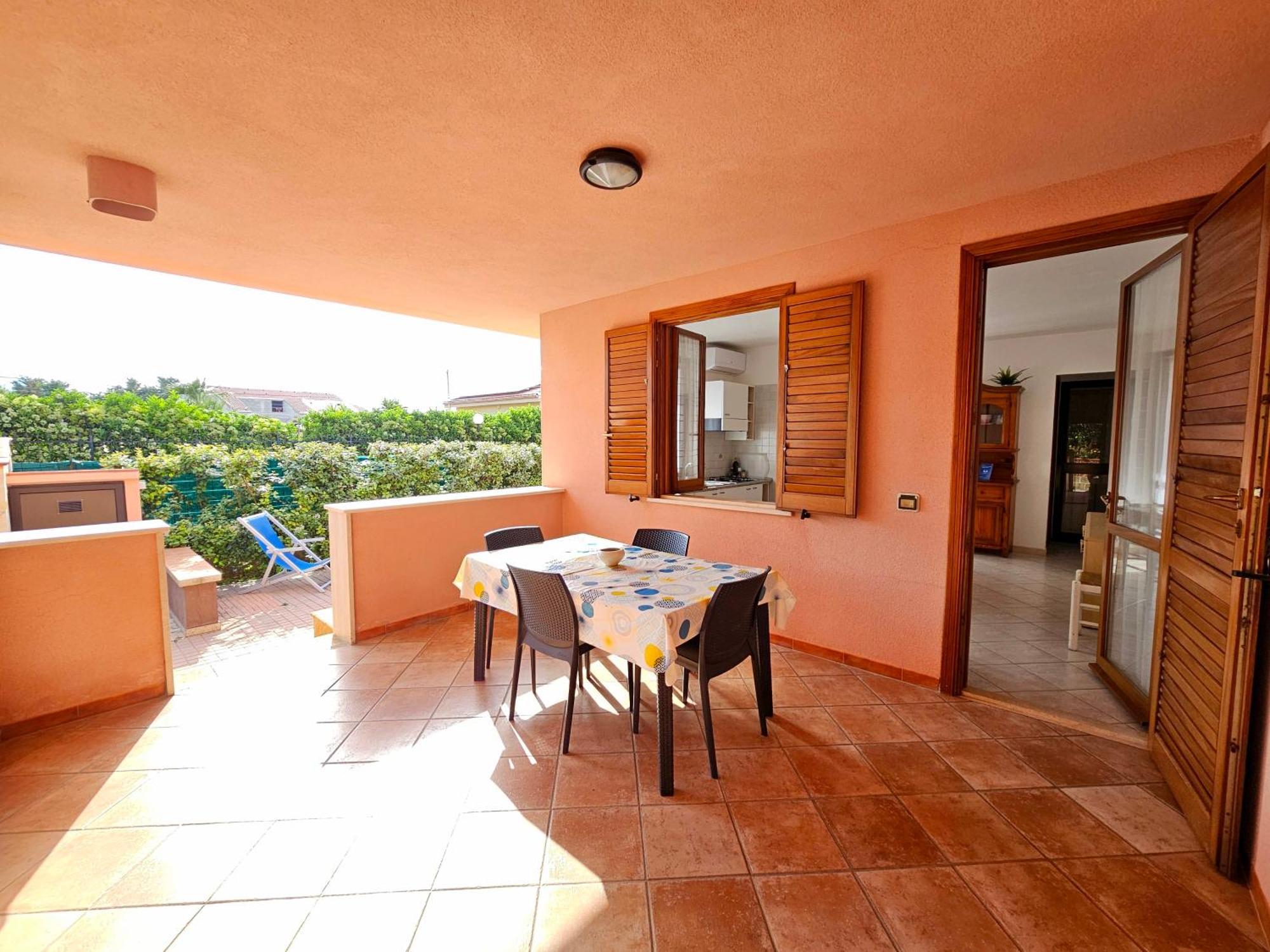 Costa Mediterranea Holiday Homes Campofelice Di Roccella Exterior foto