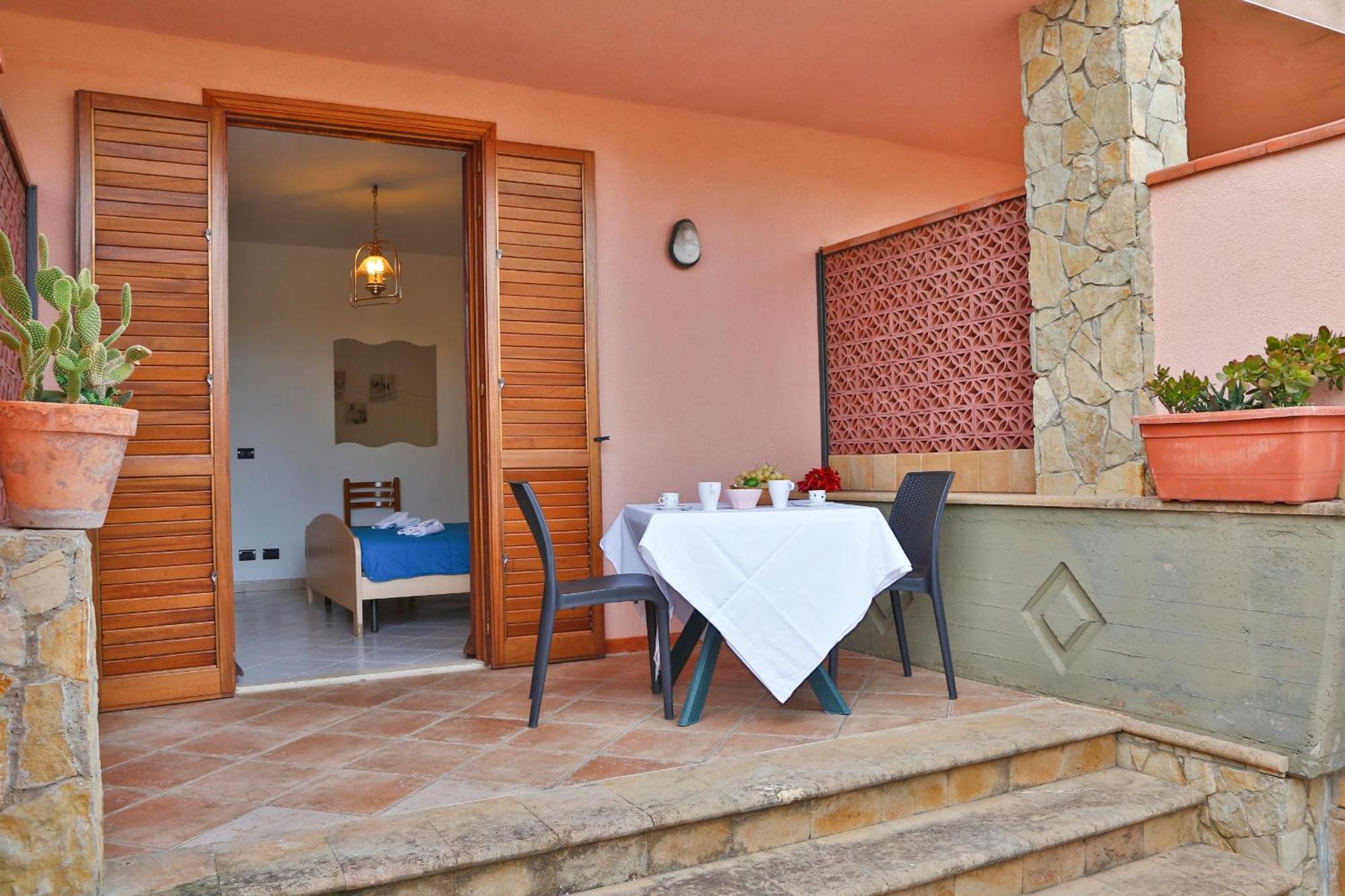 Costa Mediterranea Holiday Homes Campofelice Di Roccella Quarto foto