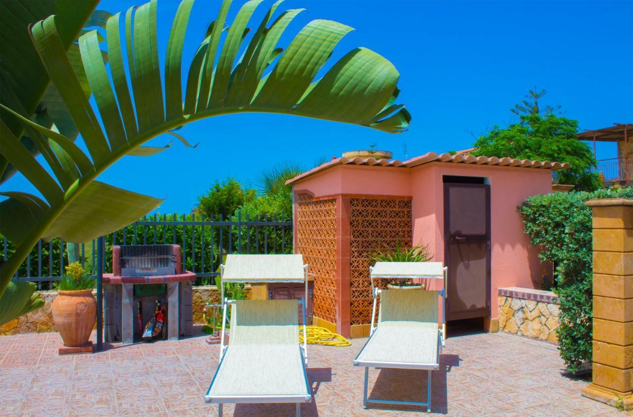 Costa Mediterranea Holiday Homes Campofelice Di Roccella Exterior foto